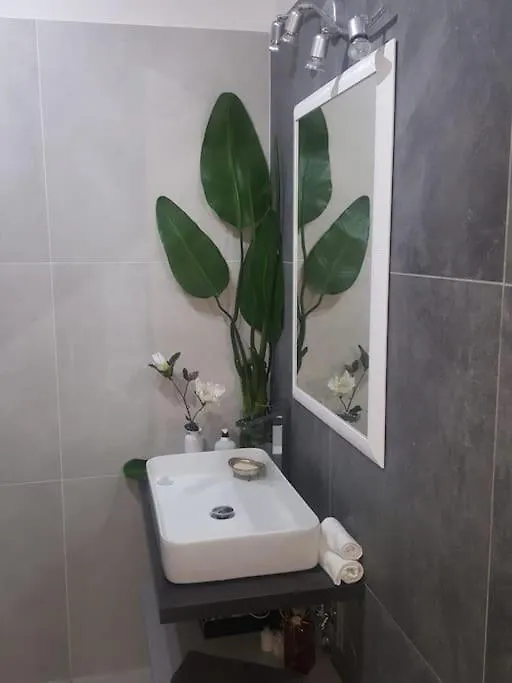 Sofia House Living In The Heart Of Naples Appartement 0*,